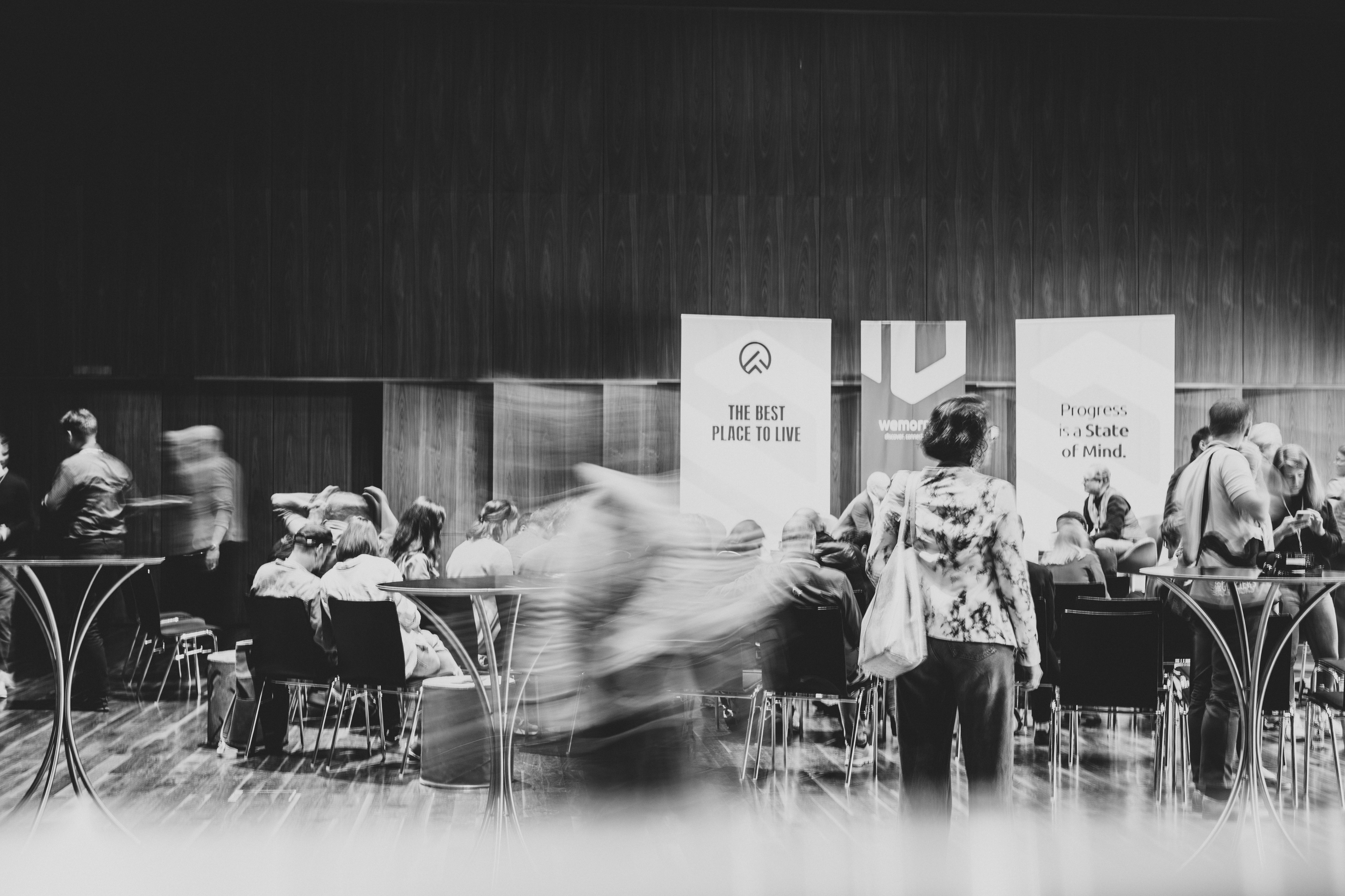 Personen im Seestudio des Festspielhaus Bregenz © Magdalena Türtscher